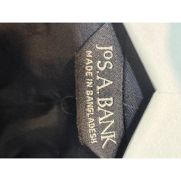 Jos. A. Bank · 43R · Pinstripe Wool Blazer · Two-Button · Blue/Black - Picture 7 of 9